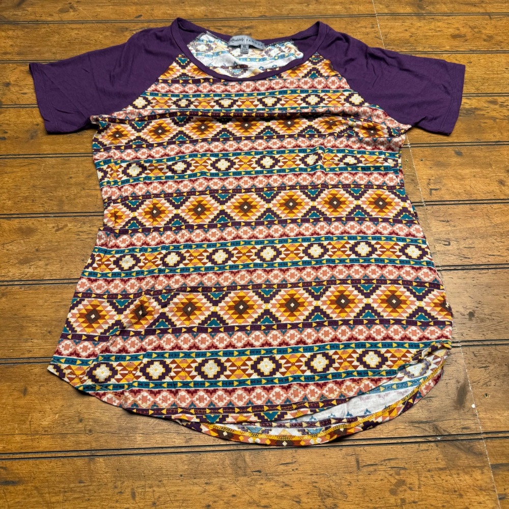 Absolutely Famous XL Geometric Print Raglan T-Shirt‎ Purple Short Sleeve Women
